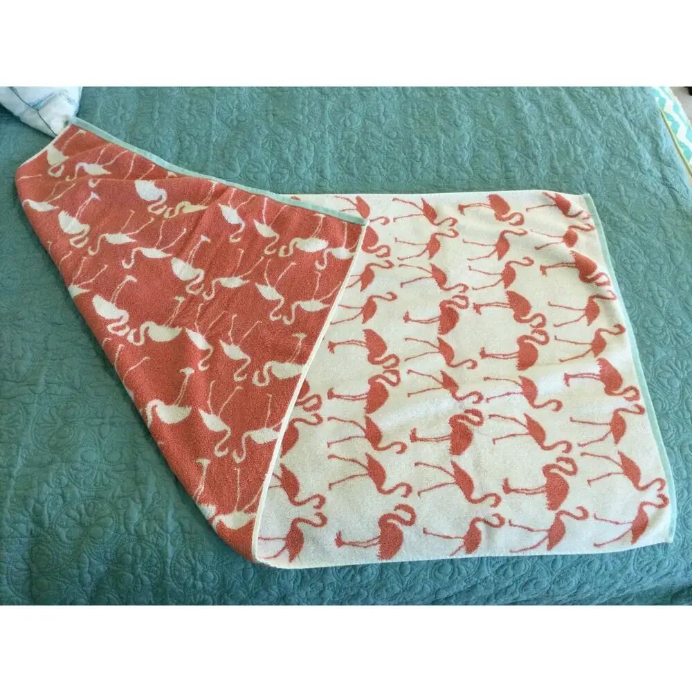 Flamingo Print Reversible Bathroom Towel Set